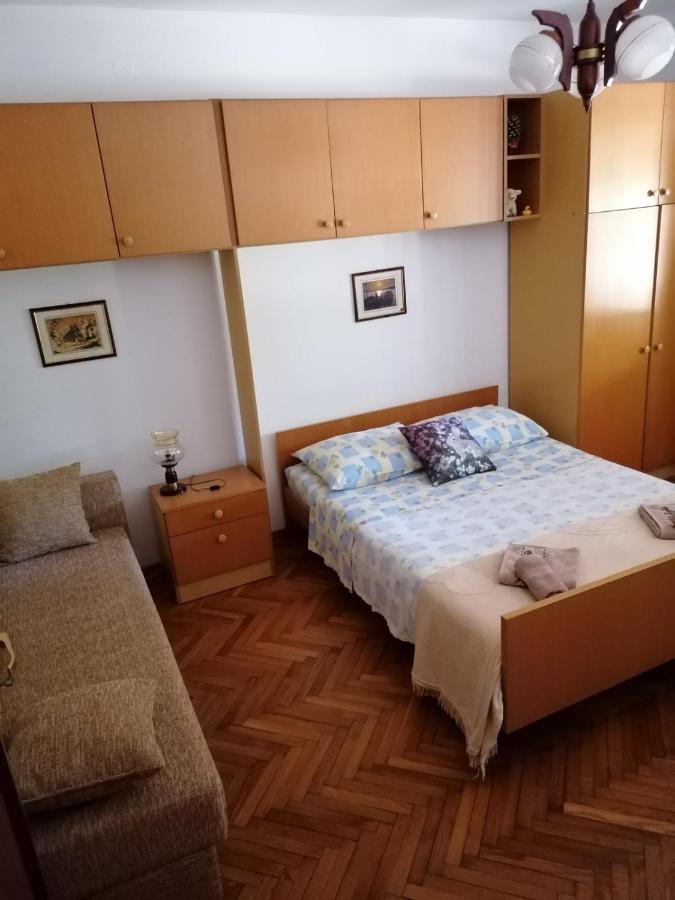 Ester Apartments Sveti Ivan  エクステリア 写真
