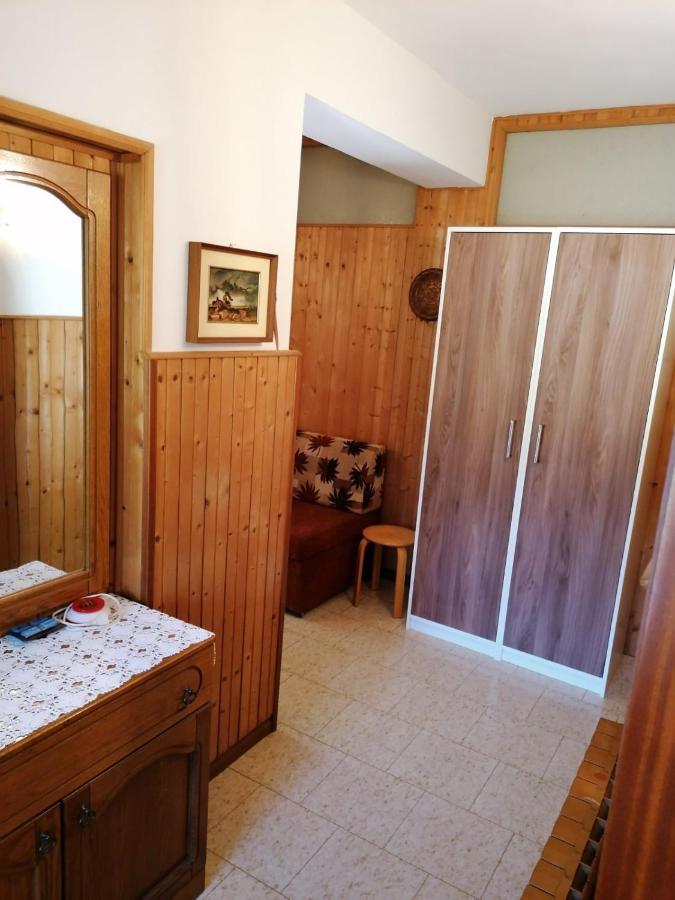 Ester Apartments Sveti Ivan  エクステリア 写真